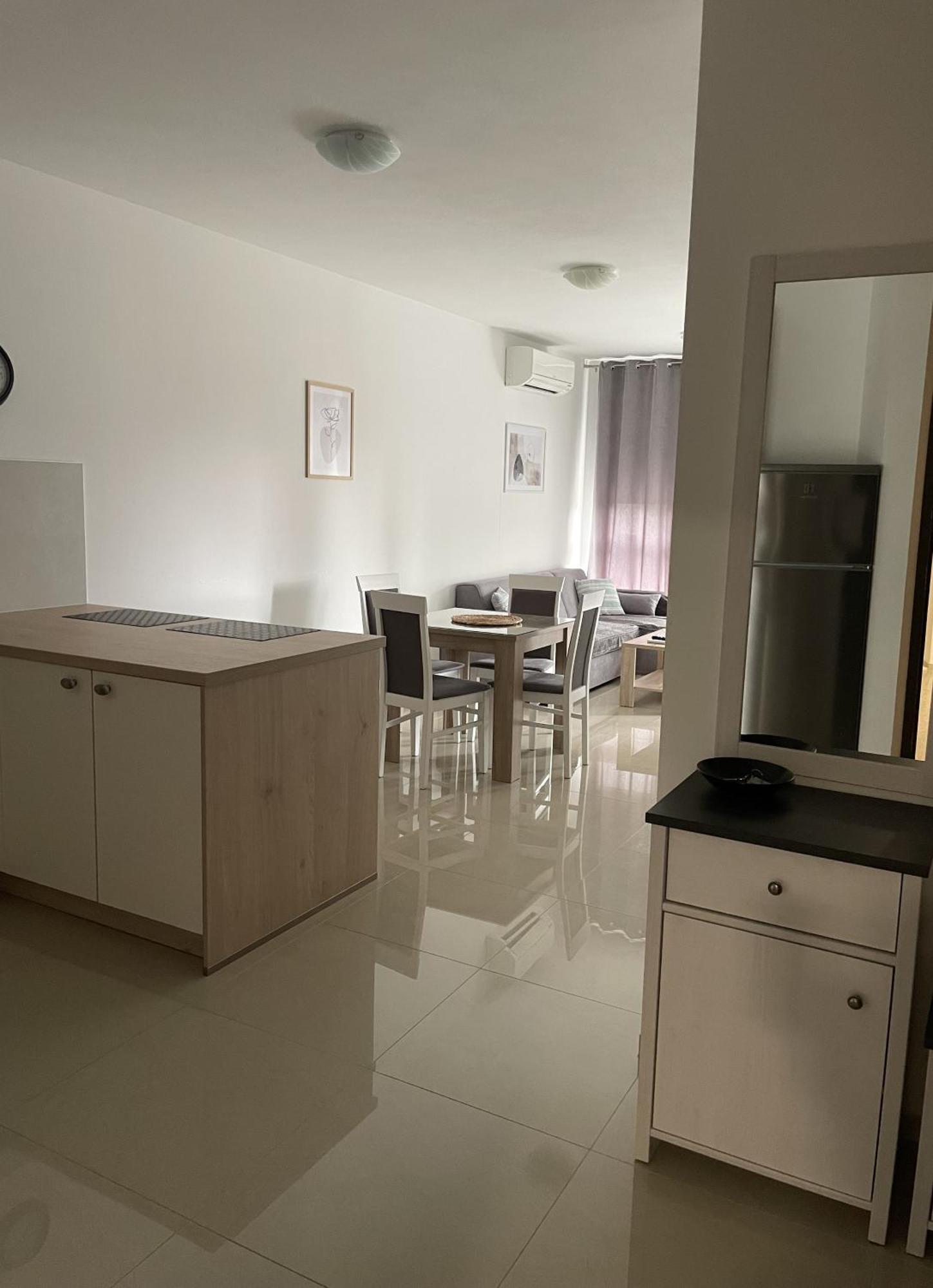 Giovanna Apartment With Terrace And Free Parking Pula Exterior photo